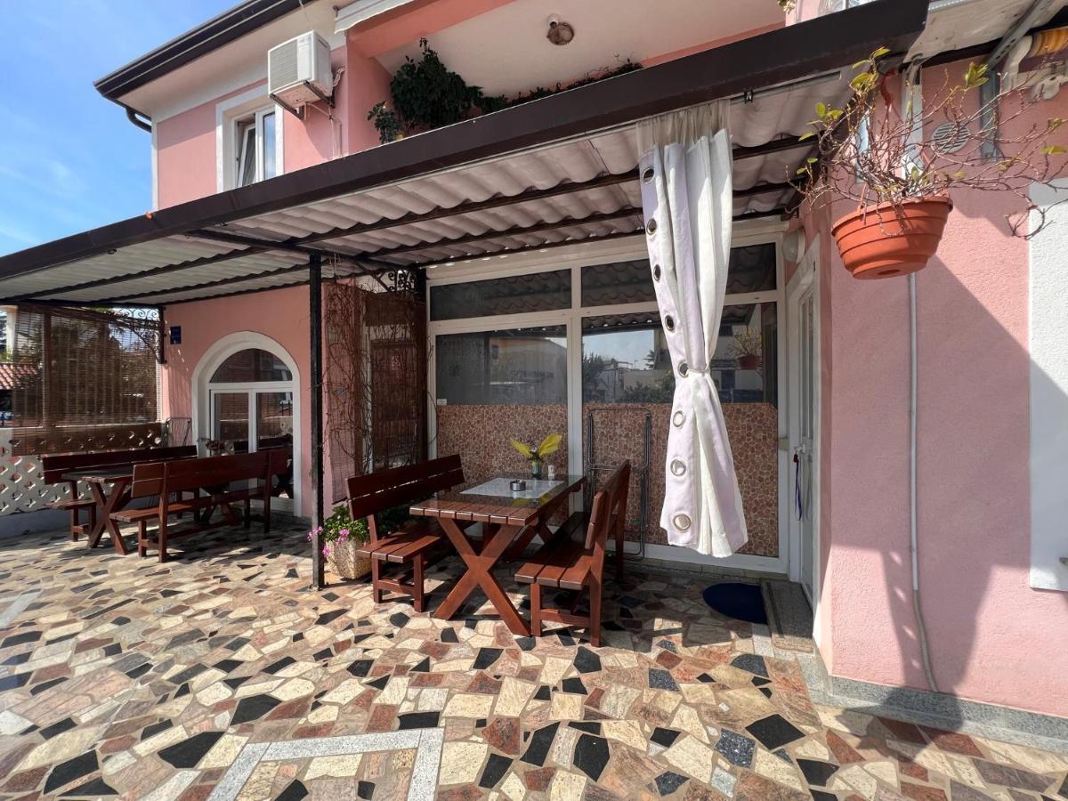Apartments Tereza Novigrad Istria Eksteriør billede