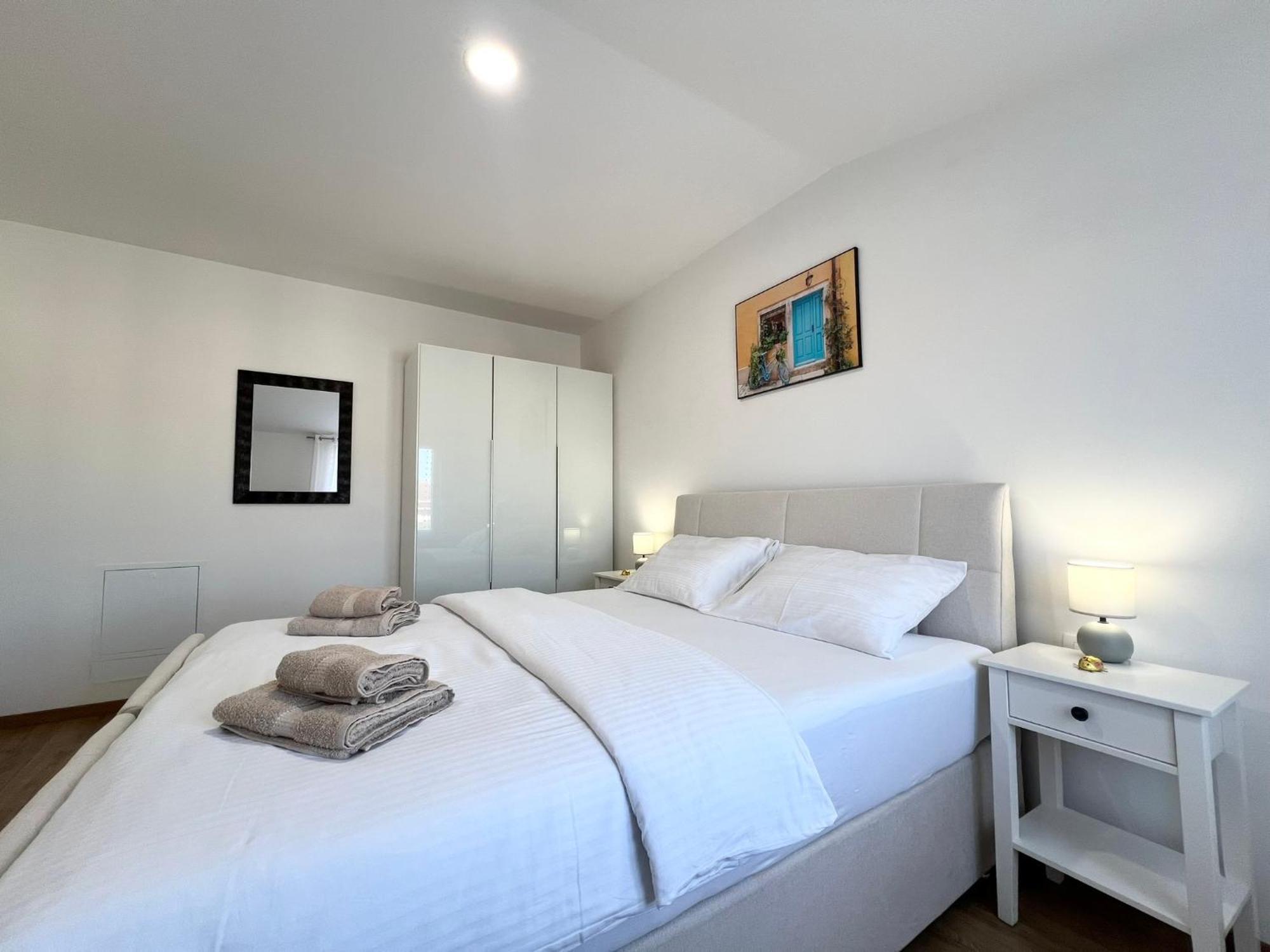 Apartments Tereza Novigrad Istria Eksteriør billede